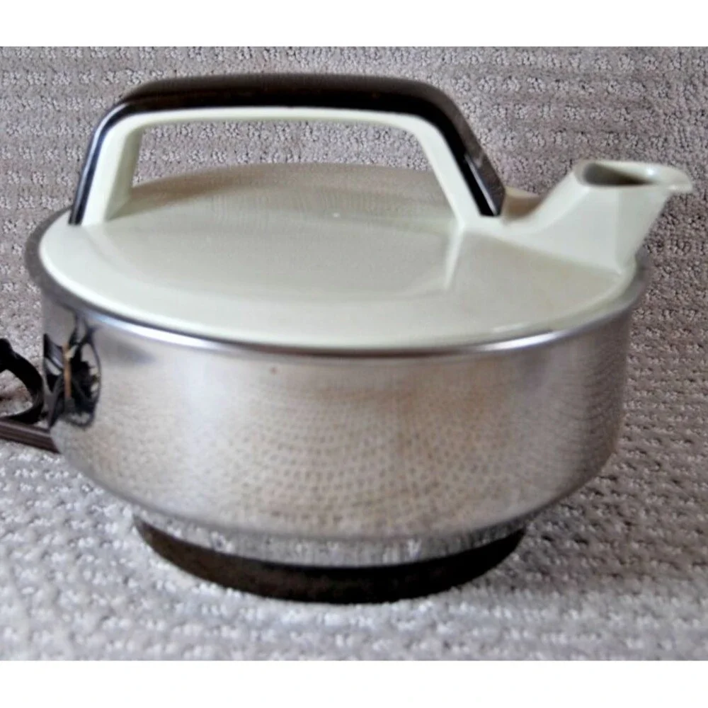 Vintage Moulinex Electric Kettle MCM Tested and Working Model V605 Brown Chrome